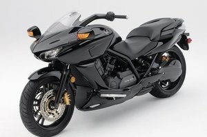 2009-honda-dn-01-2_400x266w.jpg