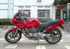 Honda VT 250F Xelvis 2.jpg